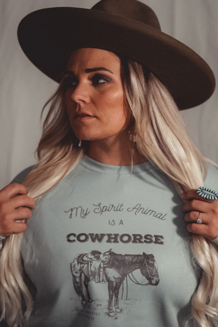 “Cowhorse” Graphic Crewneck Sweatshirt in Big Sky